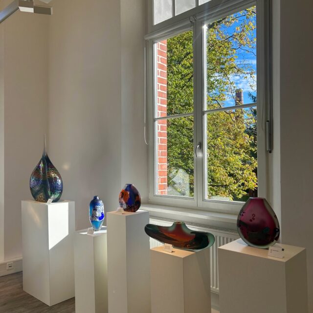 Cozy autumn vibes at the glass museum...
